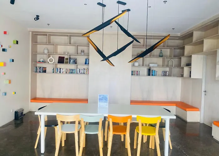 Fully Furnished Unit At The Median With Fast Internet Connection And Netflix * Cebu