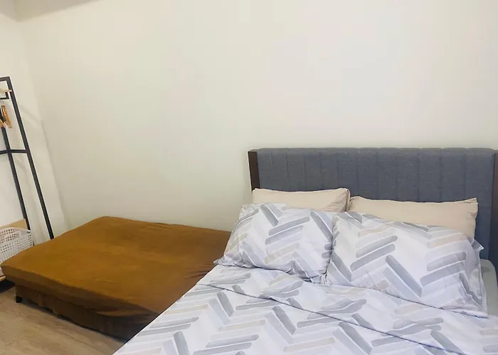 Fully Furnished Unit At The Median With Fast Internet Connection And Netflix * Cebu